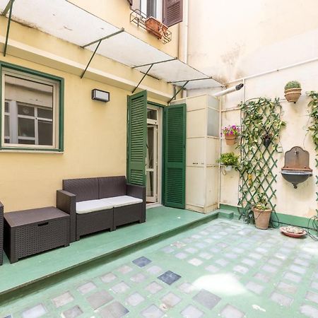 Charming Apartment With Patio A Few Steps From Colosseum Exteriör bild